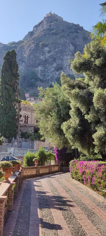 تاورمينا B&B Akropolis المظهر الخارجي الصورة